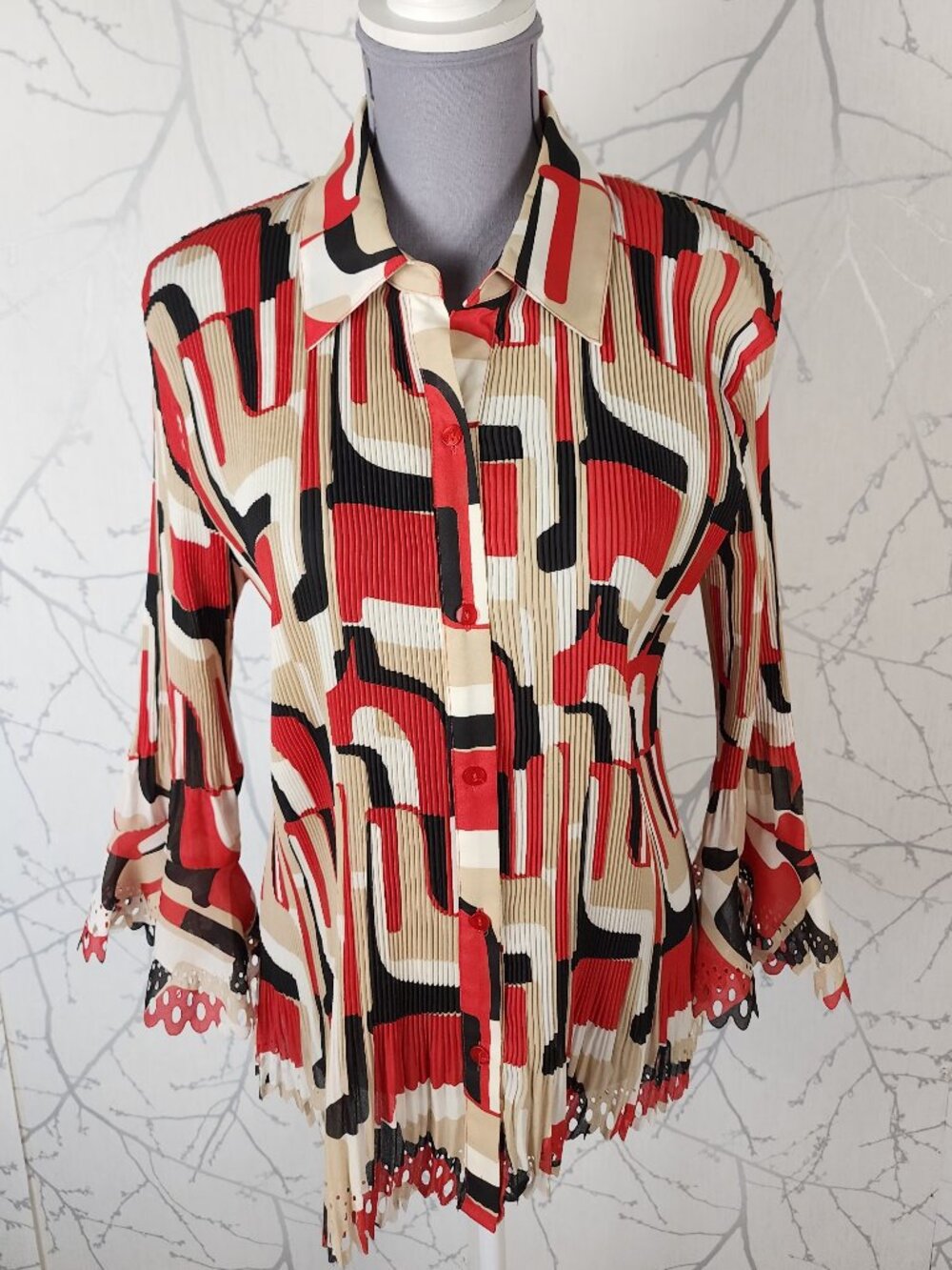 Essentials by Milano Geometric Collage Crinkle Pleated Blouse